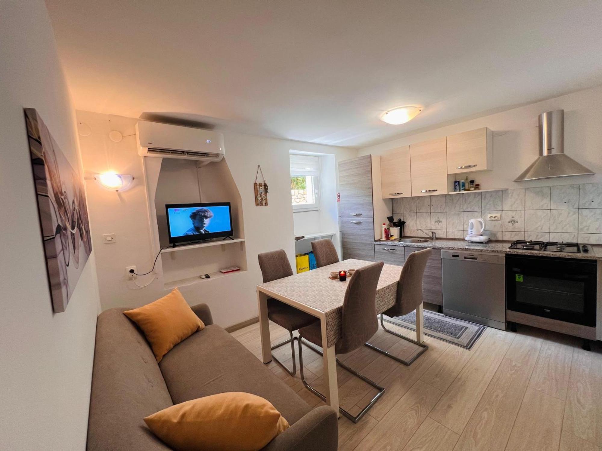 Apartman Gabriela Mali Losinj Exterior photo
